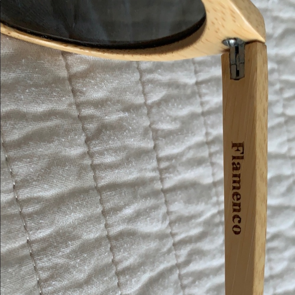 Rio Wood Frame Sunglasses - Picture 3 of 5
